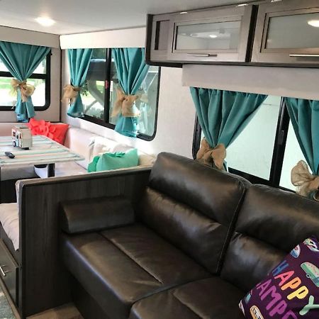 فيلا Happys Camper In The Sunshine دايتونا بيتش المظهر الخارجي الصورة