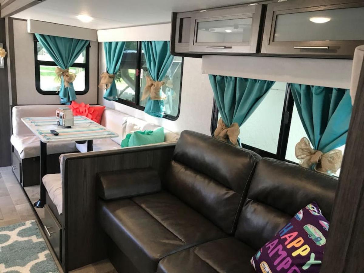 فيلا Happys Camper In The Sunshine دايتونا بيتش المظهر الخارجي الصورة